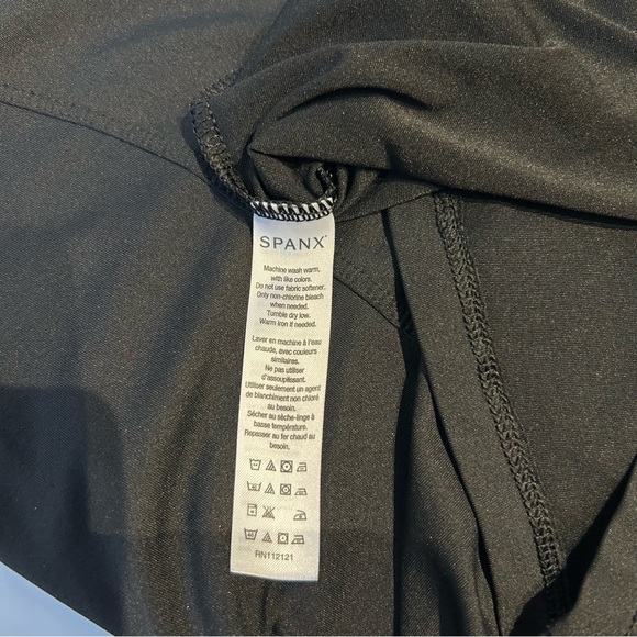 SPANX Active Cap Sleeve Exercise Top Size Medium - Picture 10 of 14